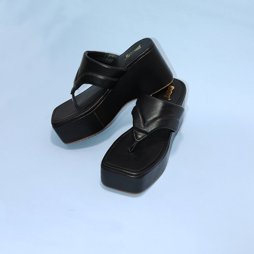 Sleek Noir Platform Wedge Flip-Flops