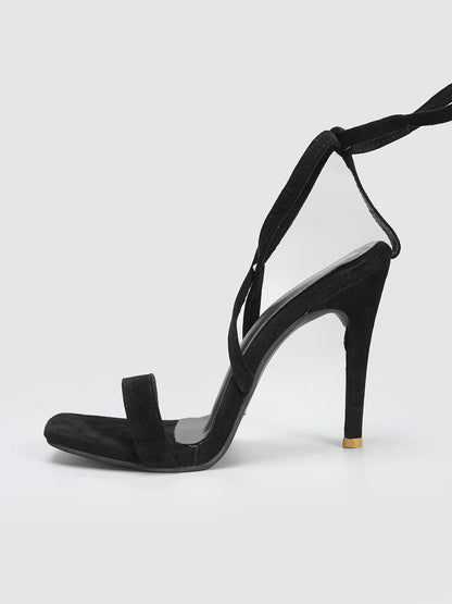 Black Stiletto