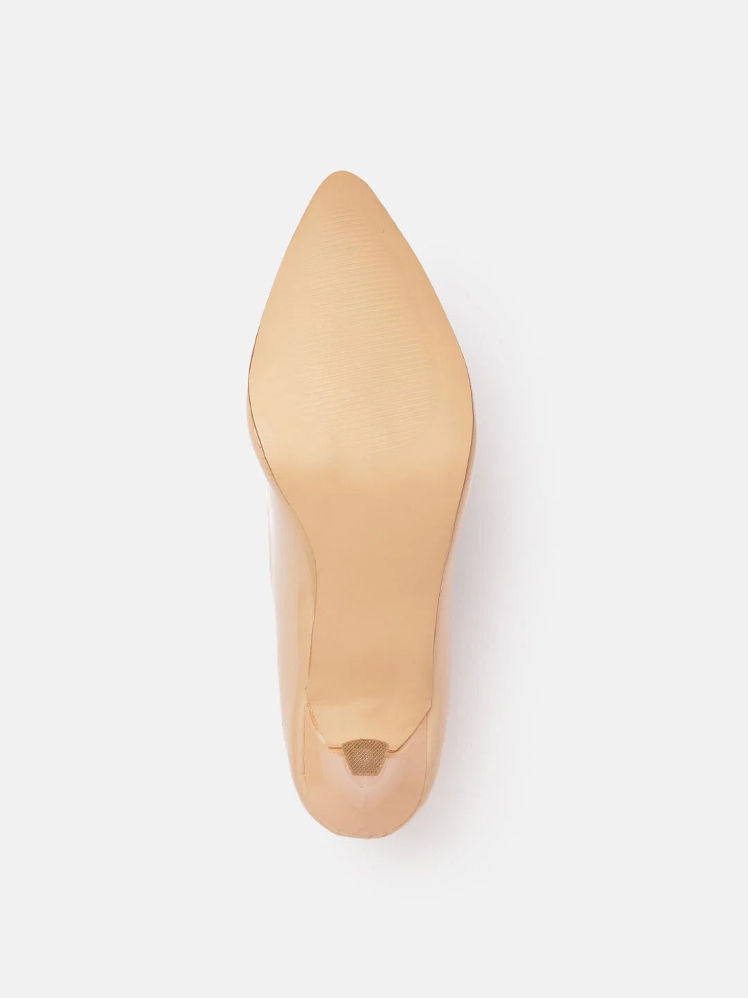 Beige slip-on pumps