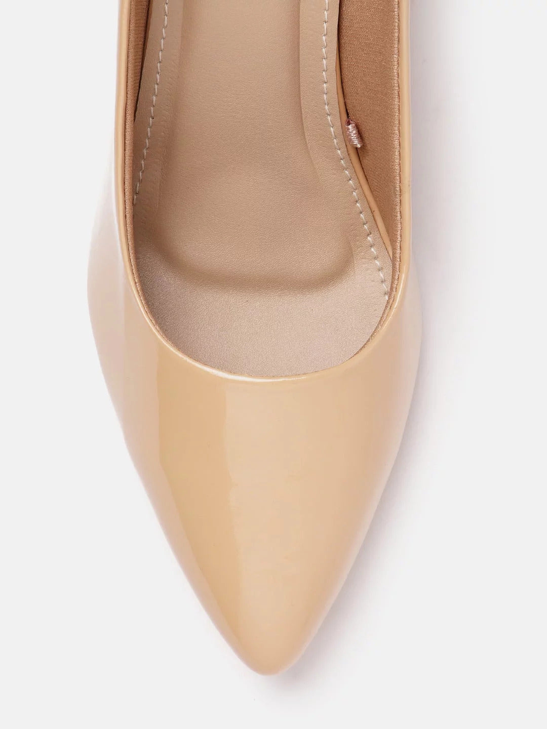 Beige slip-on pumps